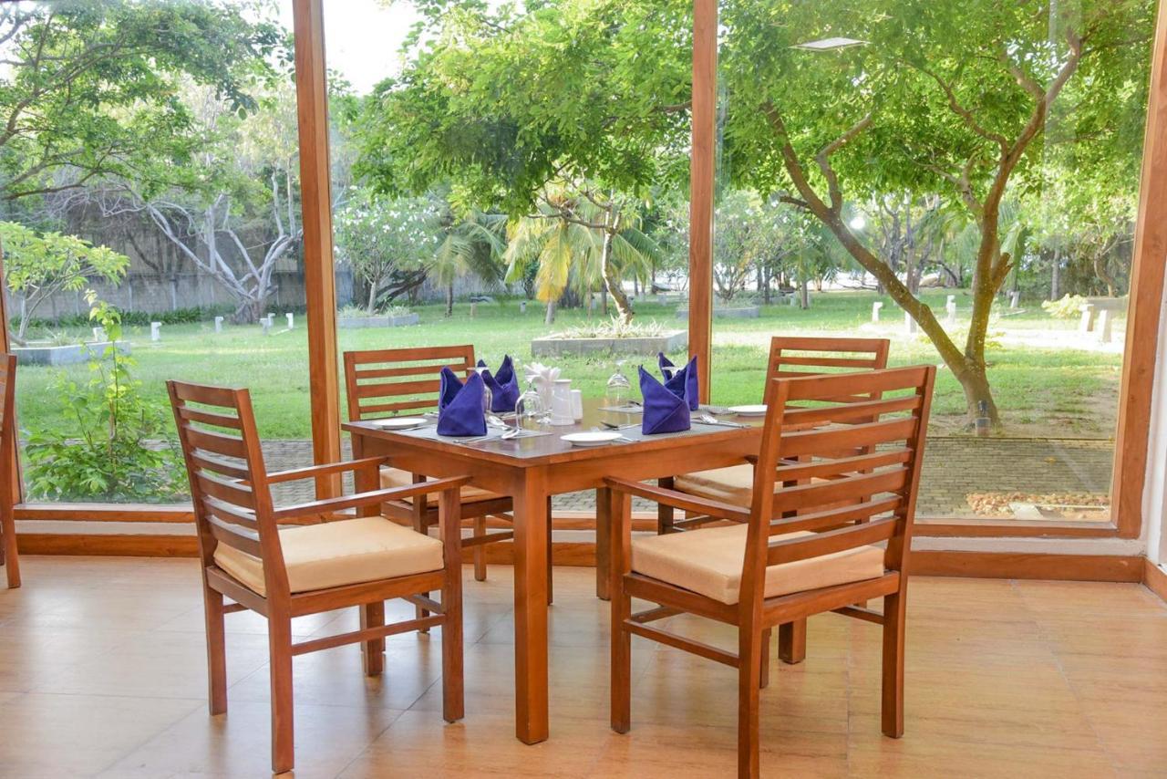 Breeze Pasikudah Passikudah Exterior foto